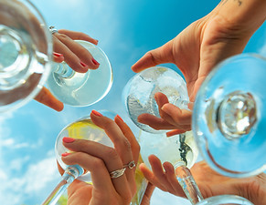 Verre qui trinque au canaille club